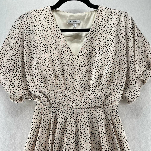 EXPRESS Dress Size 2XS Polka Dot Fit & Flare Mini Shirred Dolman Sleeve Pink - Picture 2 of 11